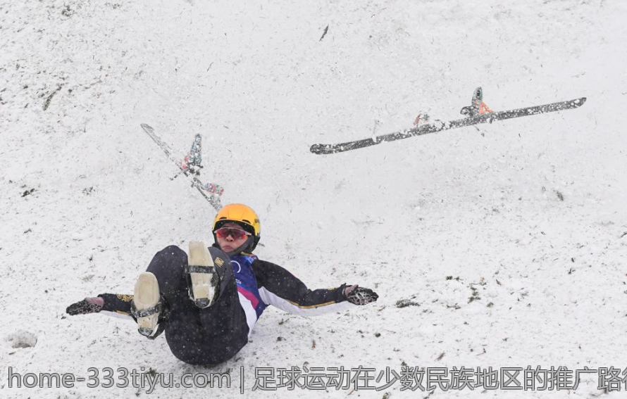足球运动在少数民族地区的推广路径